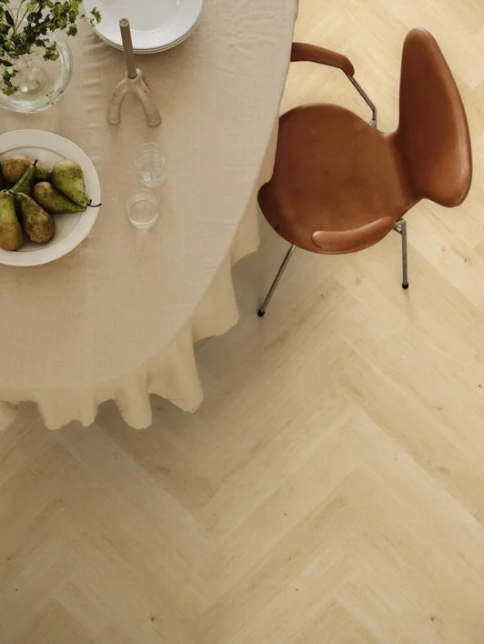Pergo Kungshamn Fiskbensgolv - Ivory Oak - KAMPANJ