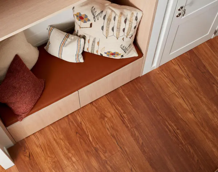 BerryAlloc Ocean 8 V4 - Teak Brown