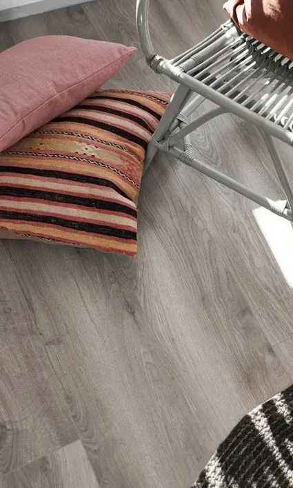 Organic Silent, Grey oak planka 523