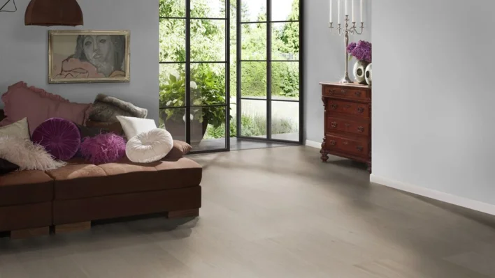 Hywood Noblesse, Oak Ordesa, Extra bred planka
