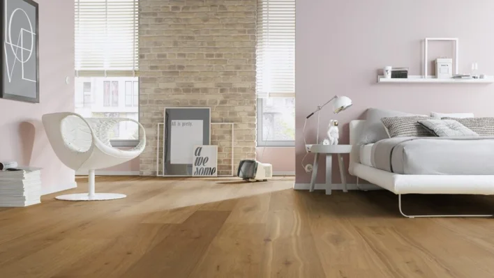 Hywood Noblesse, Oak Beverin, Extra bred planka