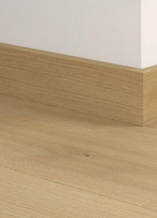 Sockelpanel till laminatgolv - Vineyard Oak, INGEN RETUR!