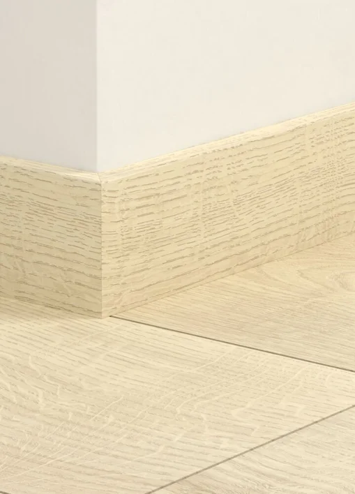 Sockellist till laminatgolv - Blonde Oak
