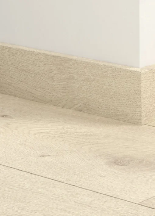 Sockellist för laminatgolv - Light Grey Oak, INGEN RETURRÄTT!