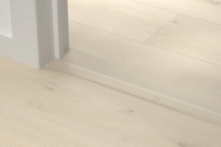 5-i-1 liste til laminatgulv - Sea Stack Oak, INGEN RETURRET!