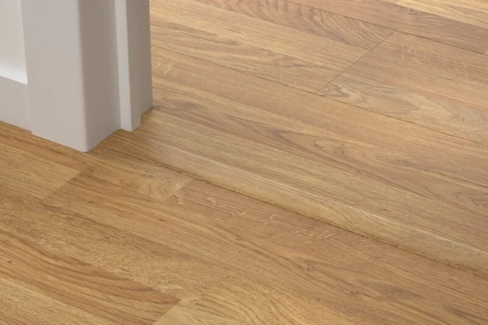 5-i-1 liste til laminatgulv - Elegant Oak, 3-strip, INGEN RETURRET!