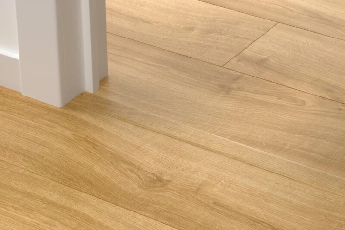 5-i-1 liste til laminatgulv - Warm Natural Oak, INGEN RETURRET!