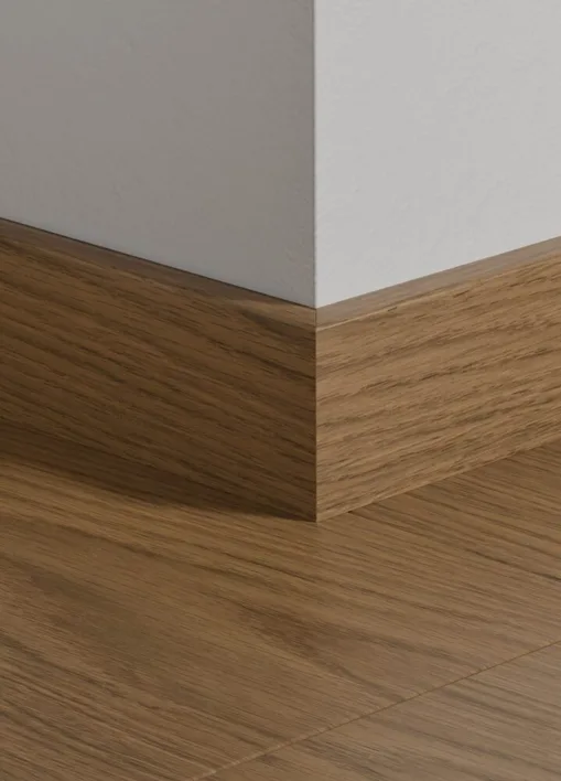 Sockellist för laminatgolv - Bronze Oak, INGEN RETURRÄTT!