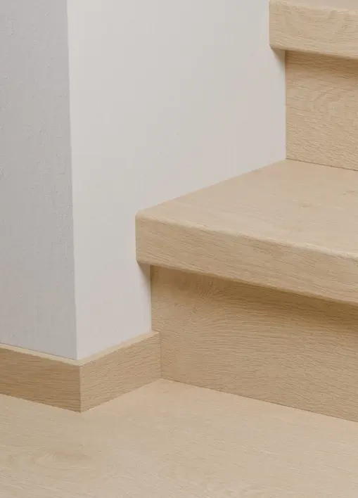 Pergo Trappprofil i laminat, Linen Grey Oak, INGEN RETURRÄTT!