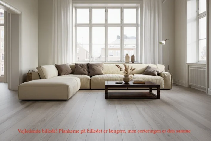 Rustikt Plankegolv i Ask - RESTPARTI
