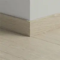 Pergo färgmatchande sockellist för vinylgolv, Flex Click/Glue 12x58 mm. - INGEN RETURRÄTT!