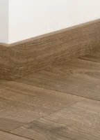 Sockellist till laminatgolv - Browned Oak